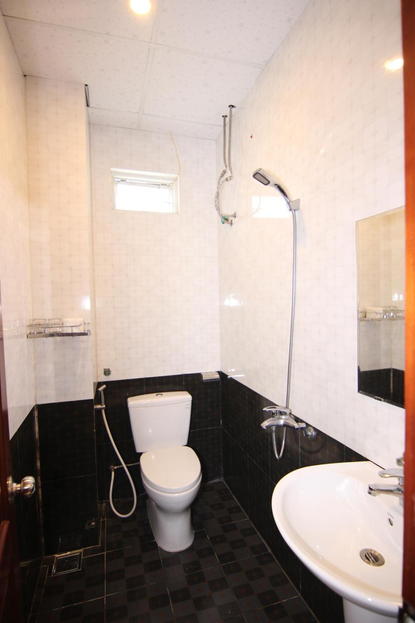 Khanh Vinh Hotel Đà Nẵng Extérieur photo